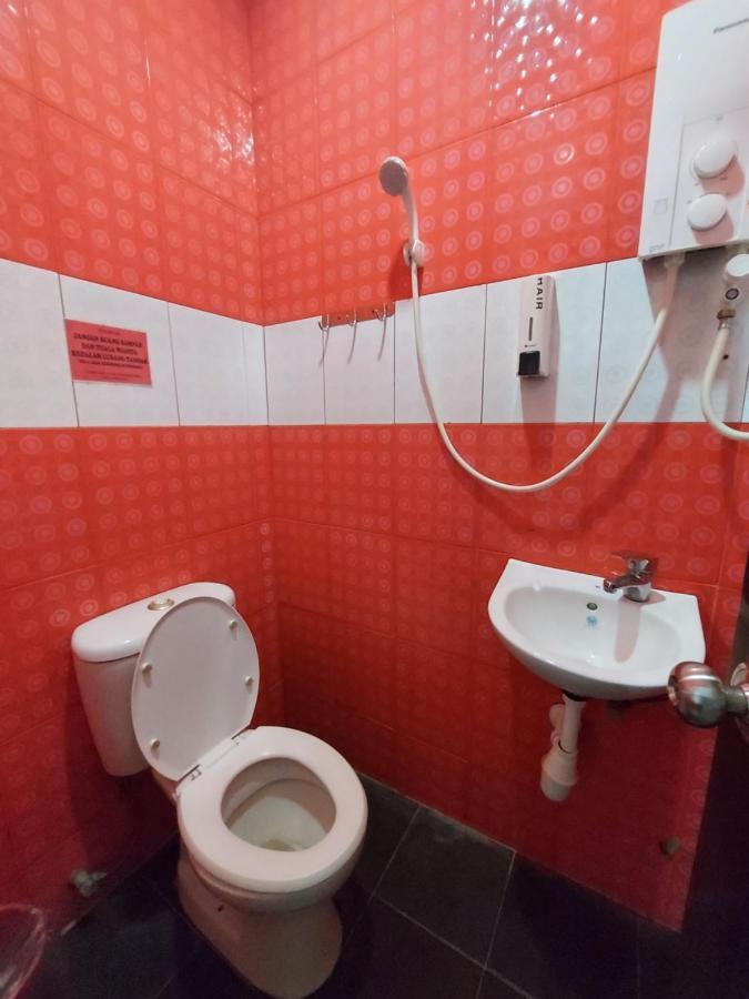 Nabil Nabila Motel Куах Экстерьер фото
