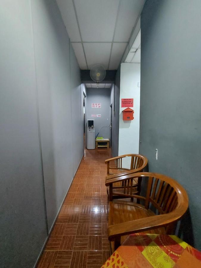 Nabil Nabila Motel Куах Экстерьер фото